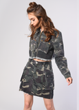 Glamorous - Camo Cropped Denim Jacket